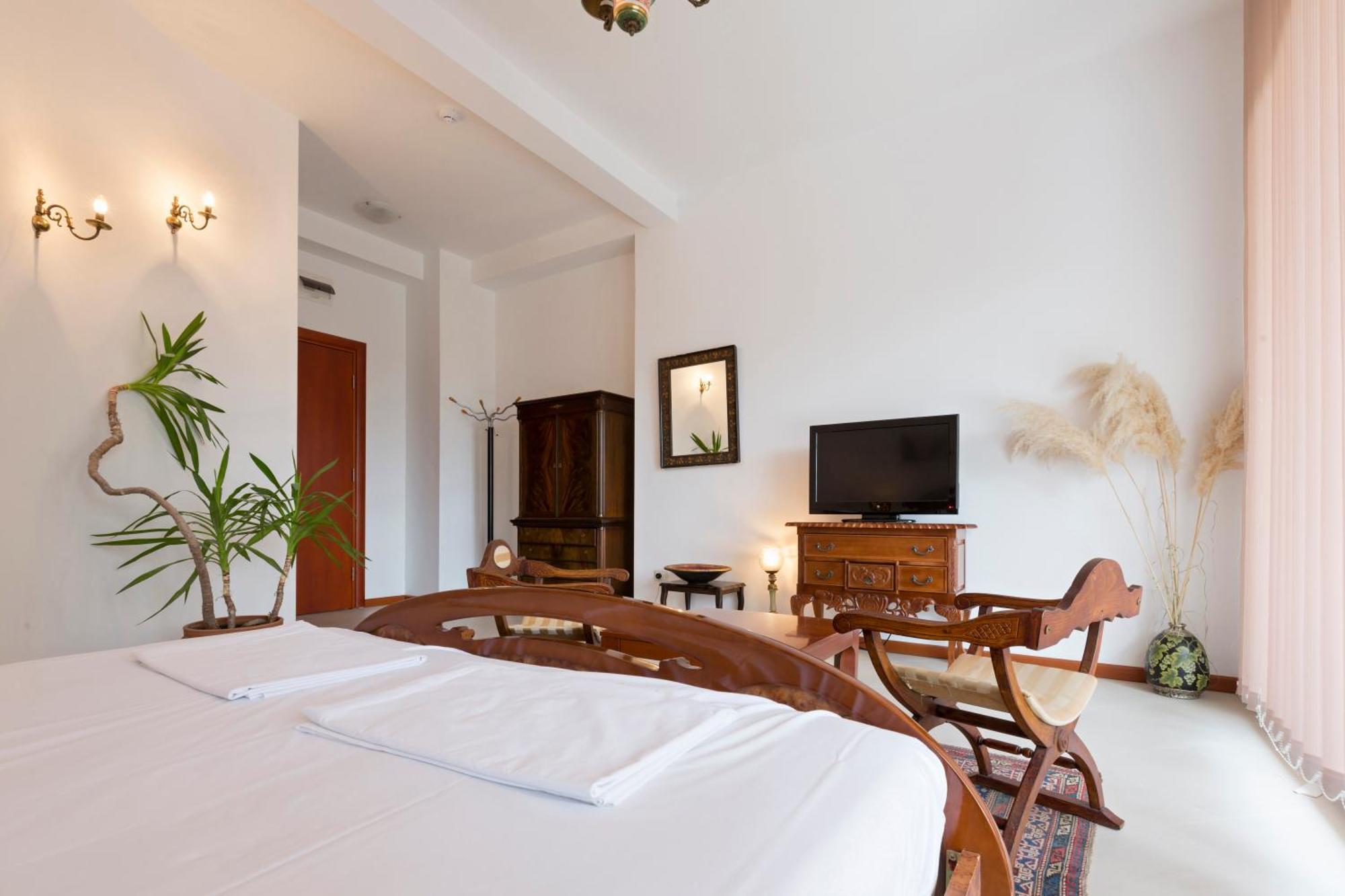 The Belgrade Hills Rooms And Suites Exterior foto