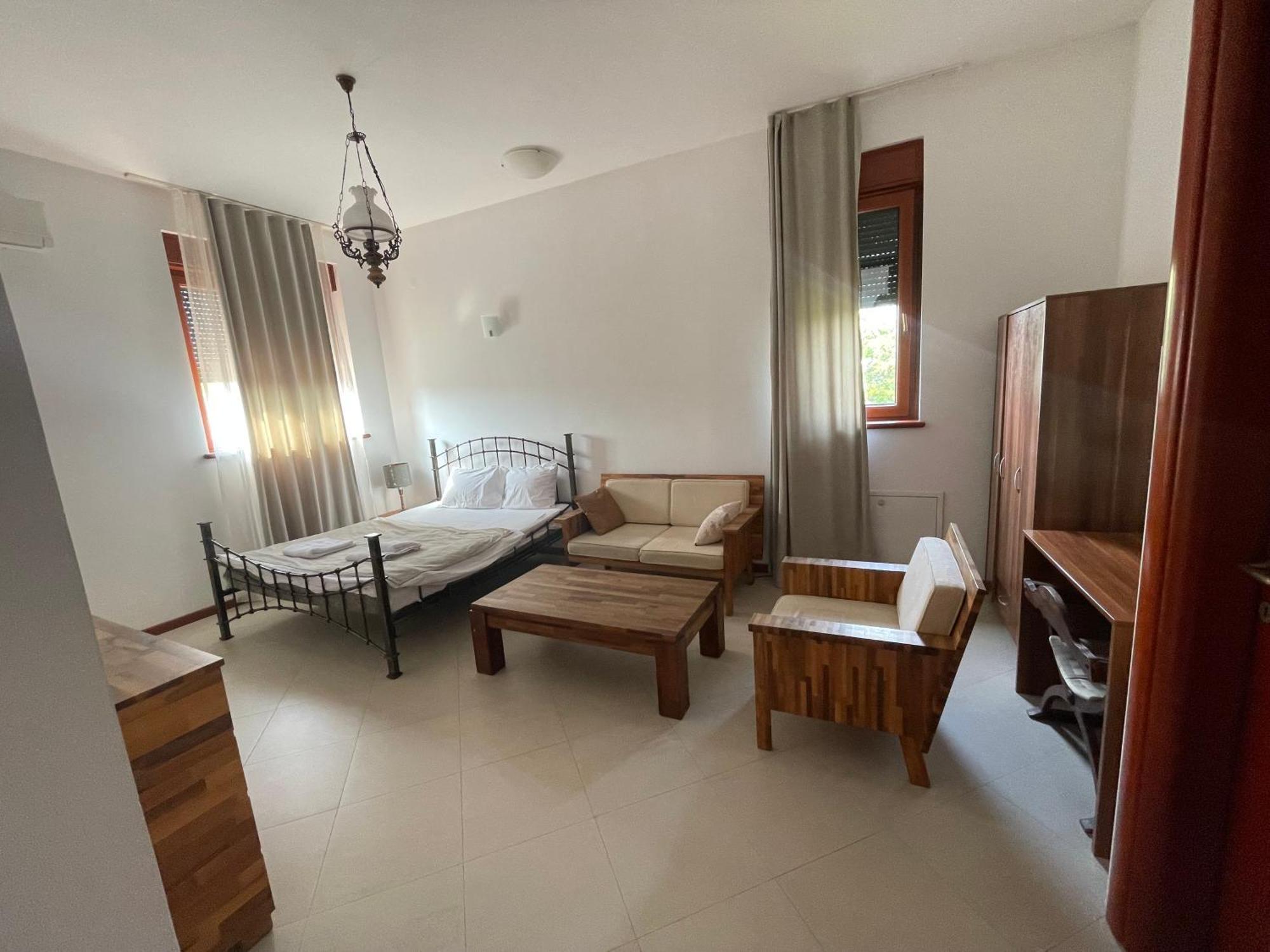 The Belgrade Hills Rooms And Suites Exterior foto
