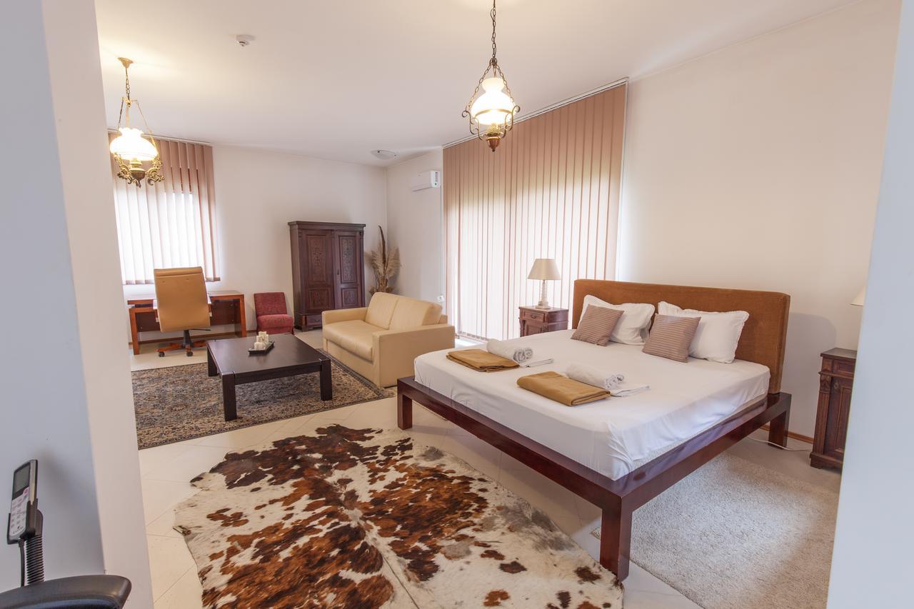 The Belgrade Hills Rooms And Suites Exterior foto